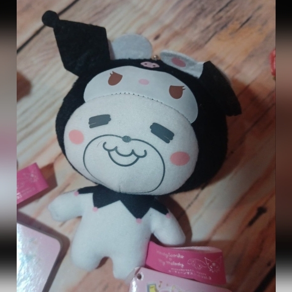 Sanrio X Honeyworks Rare My Melody Kuromi Plush Keychains W/Tags - Picture 3 of 10